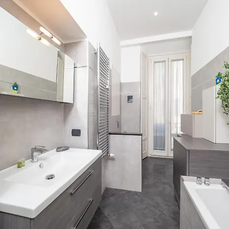 Luxury In The Most Iconic Avenue Of * Milan